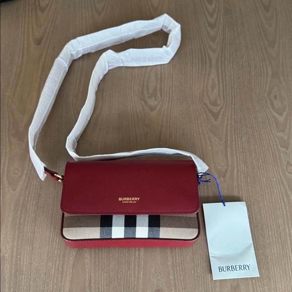 Burberry Red and Tan Crossbody Bag - Picture 2 of 11